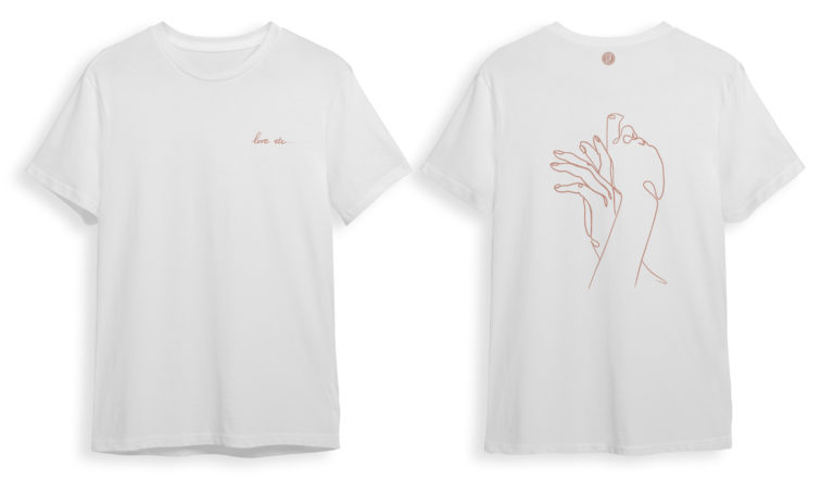 White t-shirts mockup psd