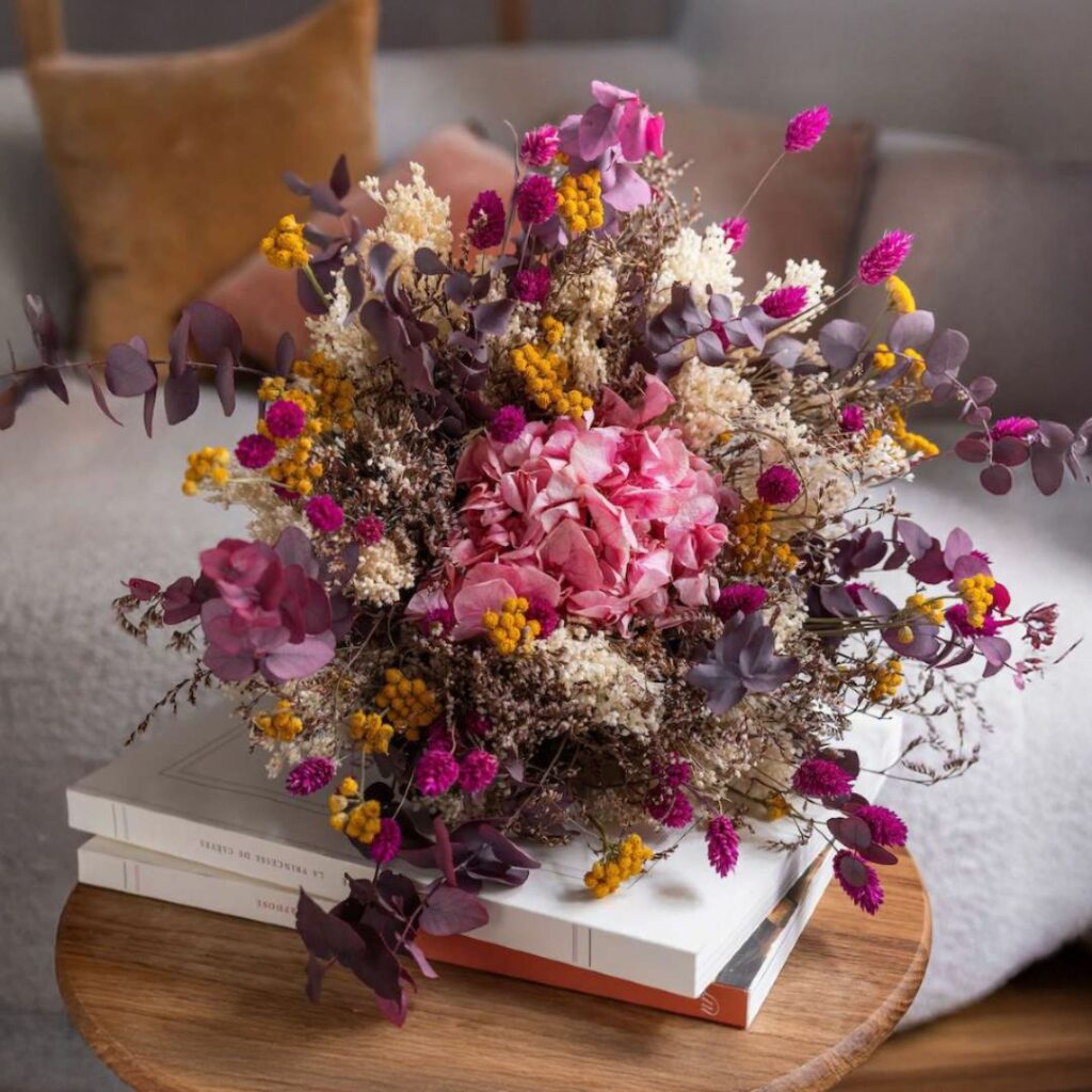 Bottes de fleurs séchées Flowrette en vente à partir de 2 euros