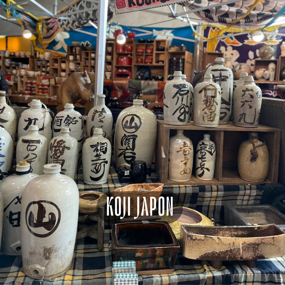 Sélection de brocante japonaise Koji Japon, partenaire de La Grande Vague 2026 à Lille.